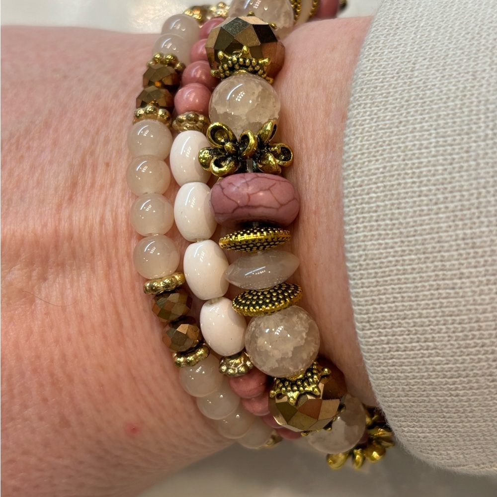 Anita K Beaded bracelet 🩷🤎NWT